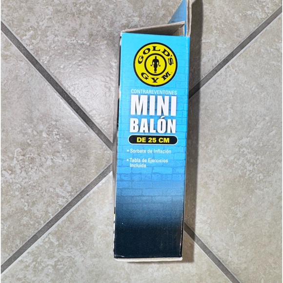 NEW NIB Golds Gym 25 cm exercise ball - Picture 9 of 9